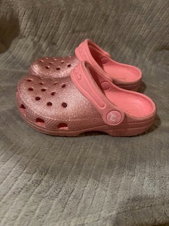 Girls glittery pink Crocs