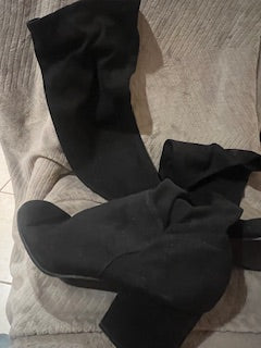 Ladies knee length boots