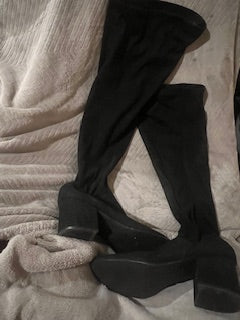 Ladies knee length boots
